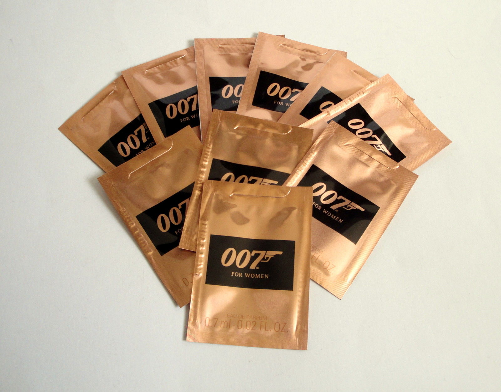 007-for-Women-James-Bond-Perfume-Samples