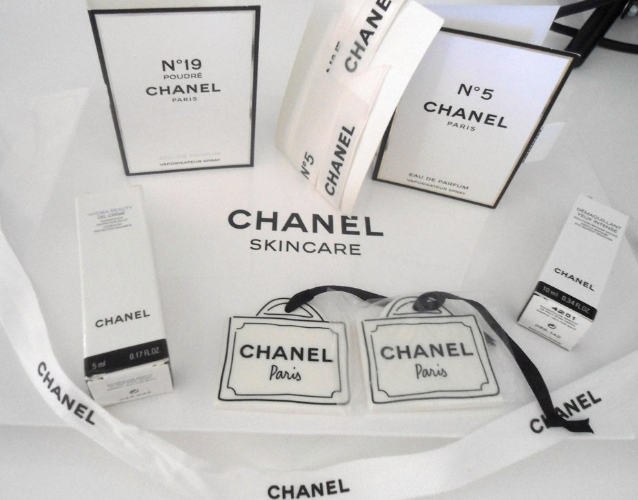 CHANEL-SAMPLES